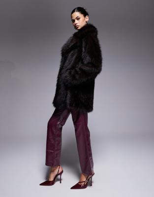 Exclusivité - The Frolic - Veste en fausse fourrure à col oversize - Marron-Brown