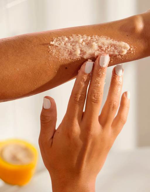 Exfoliante corporal Bum Bum de 220 g de Sol de Janeiro, 2 de 5