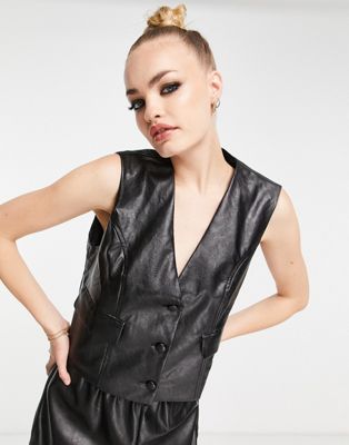 Extro & Vert boxy cropped waistcoat in black faux leather - ASOS Price Checker