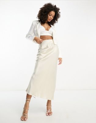 Extro & Vert Bridal cropped blazer with pearl trim co-ord