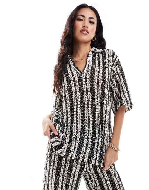 Extro & Vert - Camicia all'uncinetto bianca e nera