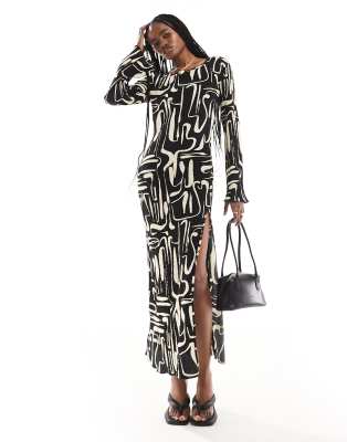 Extro & Vert Extro & Vert plisse maxi dress in abstract print-Multi