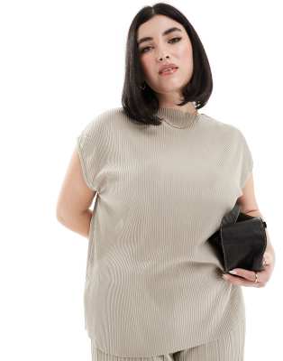 Extro & Vert Plus Extro & Vert Plus Premium soft touch plisse top in metallic latte co-ord-Brown