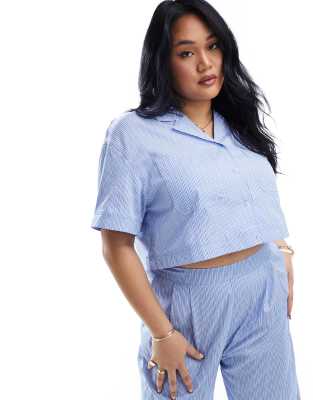 Extro & Vert Plus Short Sleeve Cropped Shirt In Blue Stripe - Part Of A Set