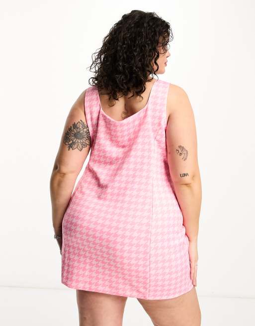 Extro & Vert Plus - Tekstureret bodycon-kjole med tonede pepitatern i pink - Del af sæt, 4 af 4