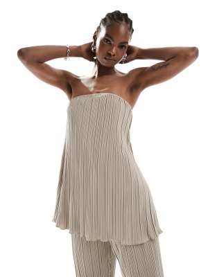 Extro & Vert Premium soft touch plisse bandeau top in metallic latte co-ord-Brown φωτογραφία