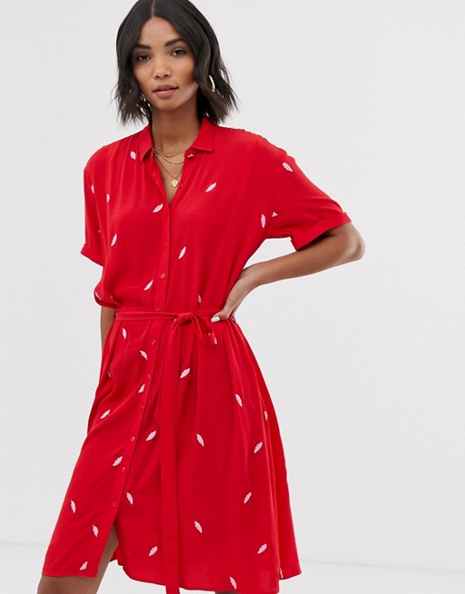Fabienne Chapot Boyfriend dress with embroidered hearts