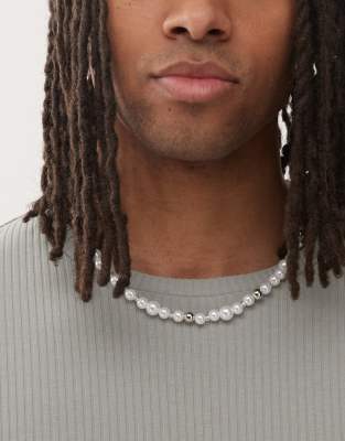 Faded Future - Collier avec perles métalliques et perles nacrées-Blanc