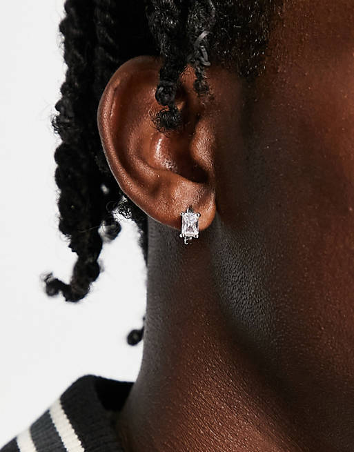 Faded Future - Sølvfarvede huggie-øreringe med krystaller