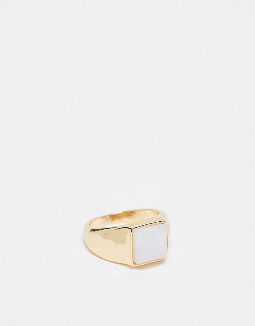 square opal stone signet ring in gold