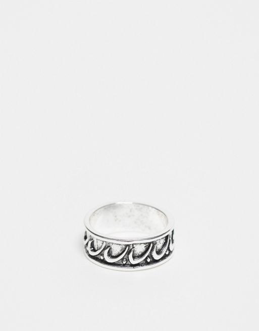 Faded Future wave detail band ring in silver