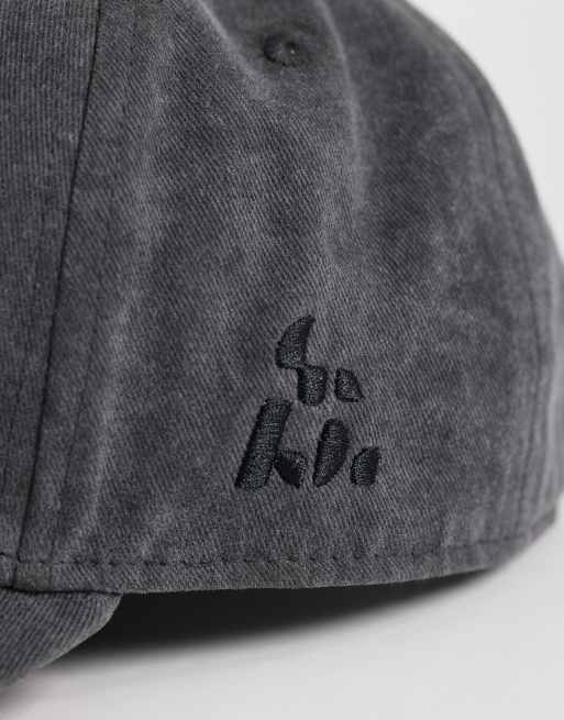 Faded Store – Bleksvart keps med logga, 3 av 3