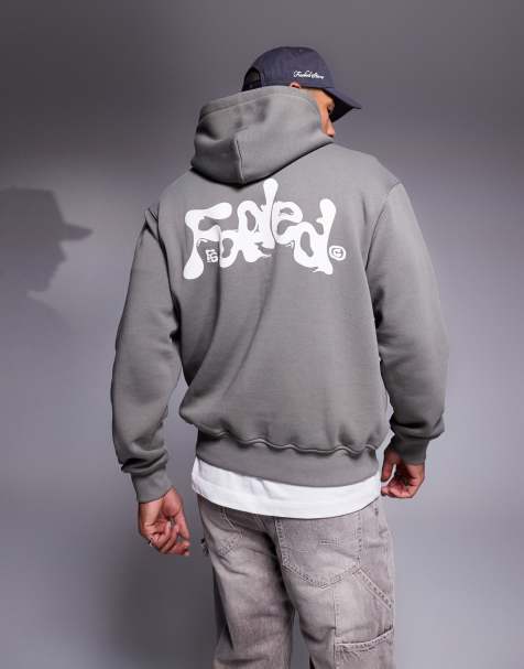 Faded Store – Kapuzenpullover in Olivgrün mit farblich abgesetztem Logo in Liquid-Optik am Rücken - view 1