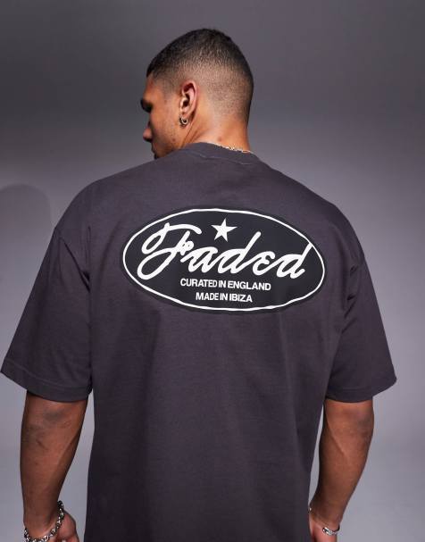Faded Store - Koksgrå t-shirt med kontrastfarvet tekstlogo og print på ryggen - view 1