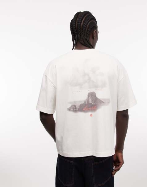 Faded Store – Kritvit t-shirt med logga och Ibiza Hills-tryck baktill - view 1