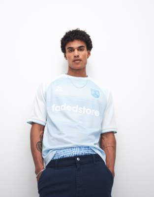 Faded Store Raglan Logo Soccer Jersey In Blue