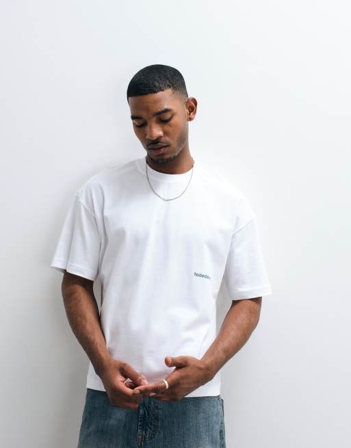 Faded Store – Relaxed-Fit-T-Shirt in Weiß mit ovalem Logoprint auf dem Rücken, 5 von 5