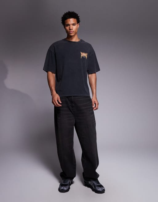 Faded Store - Sort og cropped T-shirt med blackletter-print på ryggen, 2 af 5