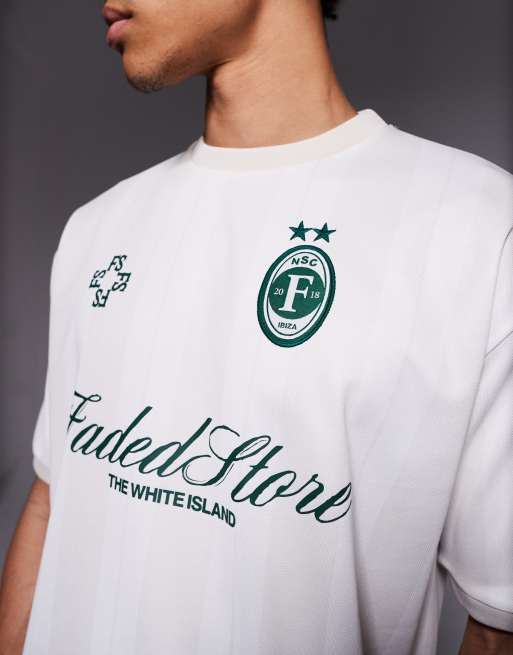 Faded Store striker football tee in white, 5 of 5