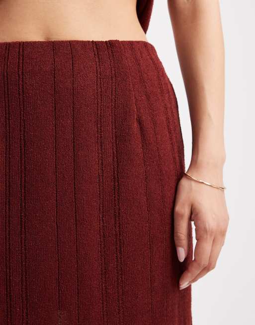 Falda burdeos con detalle a rayas de punto de Vero Moda (parte de un conjunto), 3 de 5