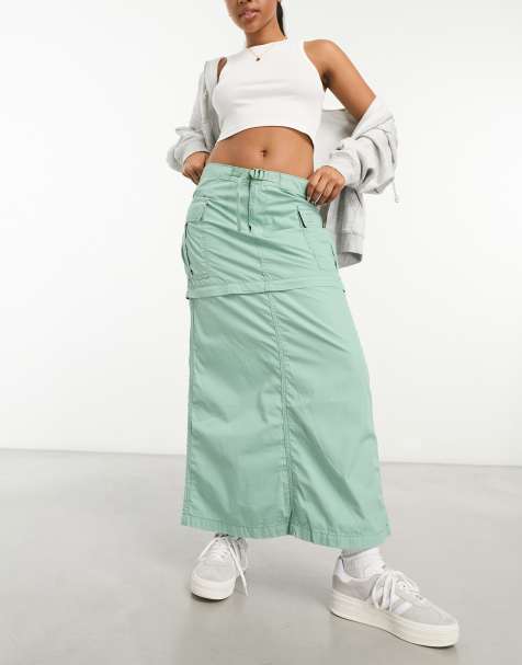 Falda cargo verde con bolsillos y diseño convertible de Levi's - view 1