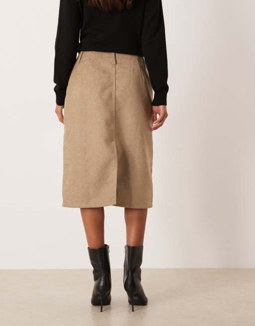 Falda de tubo beis con cinturilla lisa de antelina de ASOS DESIGN, 5 de 5