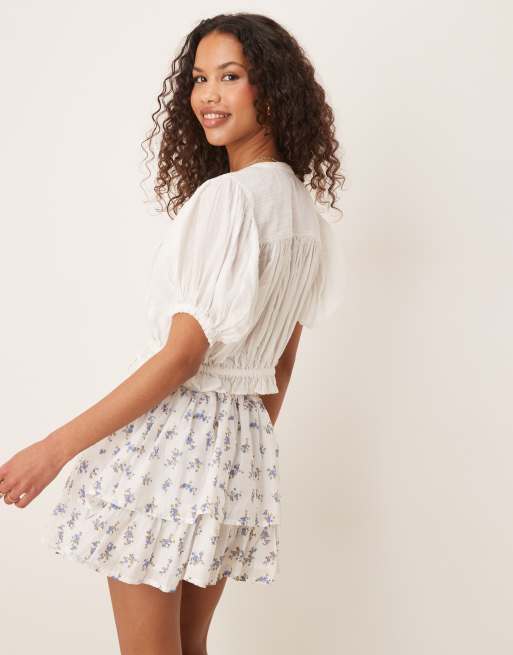 Falda escalonada con volantes y estampado floral variado de ASOS DESIGN, 4 de 5