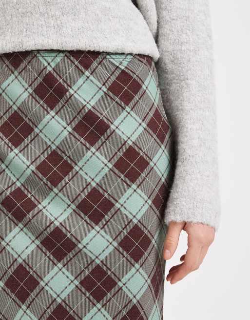 Falda larga a cuadros verdes de corte al bies de tejido cepillado de ASOS DESIGN, 3 de 5