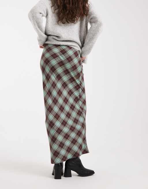 Falda larga a cuadros verdes de corte al bies de tejido cepillado de ASOS DESIGN, 5 de 5