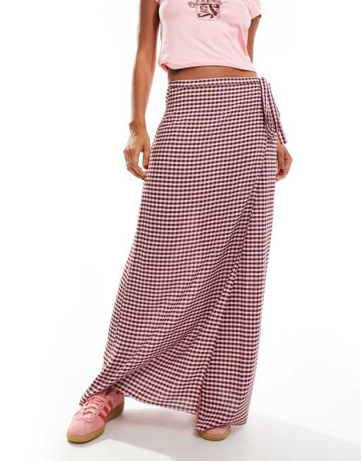 Falda larga a cuadros vichy en dos tonos con diseño cruzado de ASOS DESIGN, 4 de 5