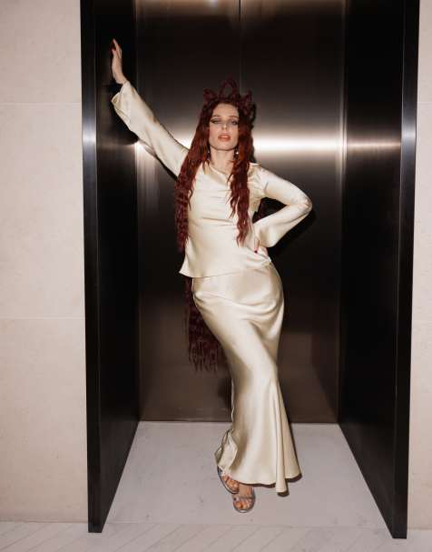 Falda larga amarillo pastel de corte al bies hasta el suelo de Topshop - view 1