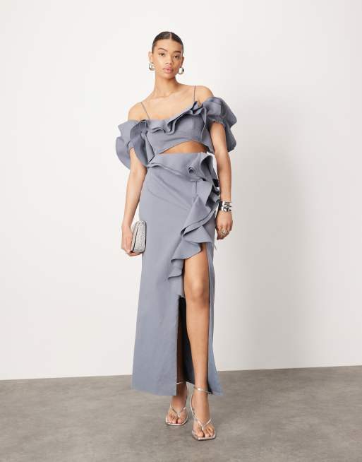 Falda larga azul con volantes y bordes sin rematar Ultimate de ASOS EDITION (parte de un conjunto)