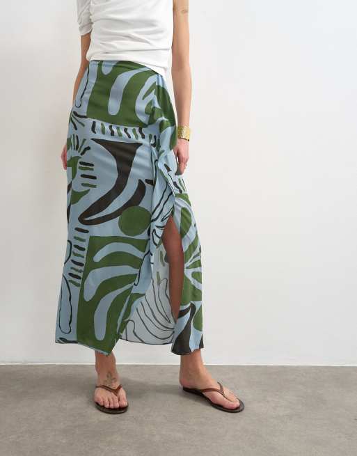 Falda larga azul estilo pareo con estampado de hojas abstracto de Topshop (parte de un conjunto), 5 de 5