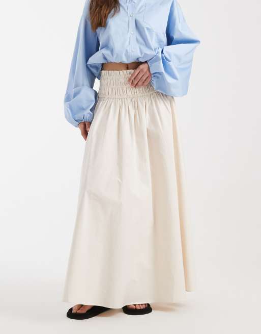 Falda larga color piedra con cintura fruncida de ASOS DESIGN, 3 de 5