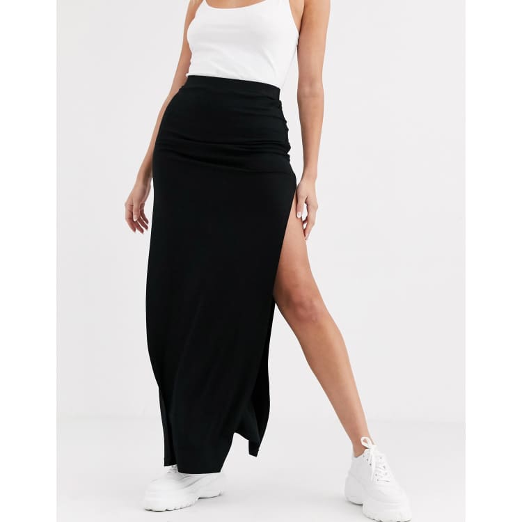 larga con abertura en el muslo de ASOS DESIGN |