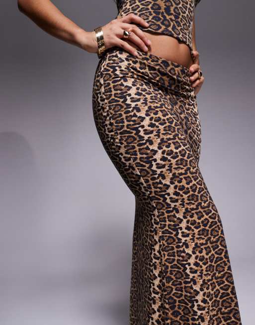 Falda larga de talle medio con estampado de leopardo de Oh Polly (parte de un conjunto), 3 de 5
