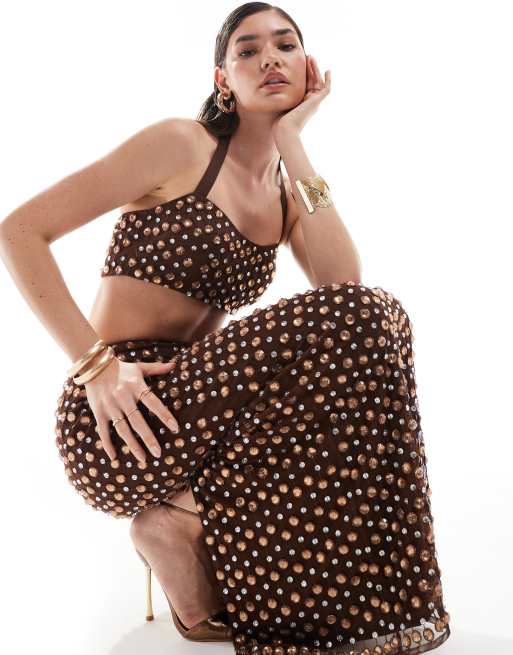 Falda larga marrón chocolate con abalorios premium de ASOS DESIGN (parte de un conjunto), 3 de 5