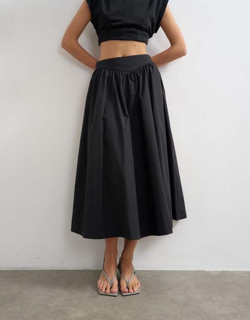 Falda larga negra amplia con cintura baja de Topshop, 5 de 5