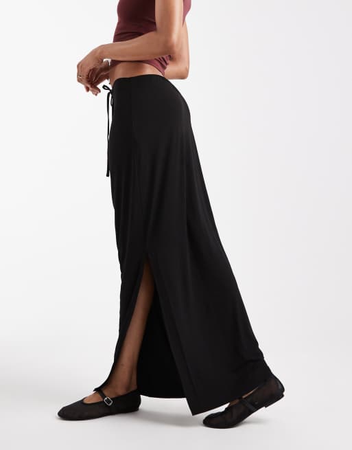 Falda larga negra ceñida con fruncido en la parte delantera de Vero Moda Tall, 5 de 5
