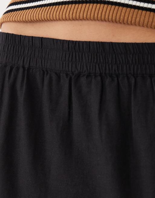 Falda larga negra escalonada de estilo boho de mezcla de lino de VILA, 5 de 5
