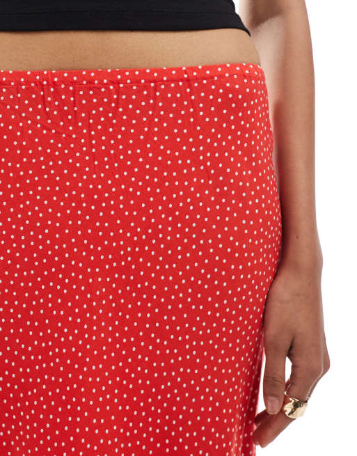 Falda larga roja con estampado de lunares de fibras hiladas de Miss Selfridge, 4 de 5