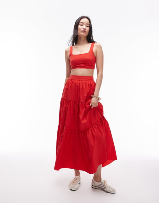 Falda larga roja escalonada de tafetán de Topshop (parte de un conjunto)