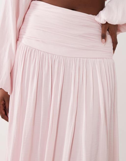 Falda larga rosa claro plisada con cintura baja de Gina Tricot, 4 de 5