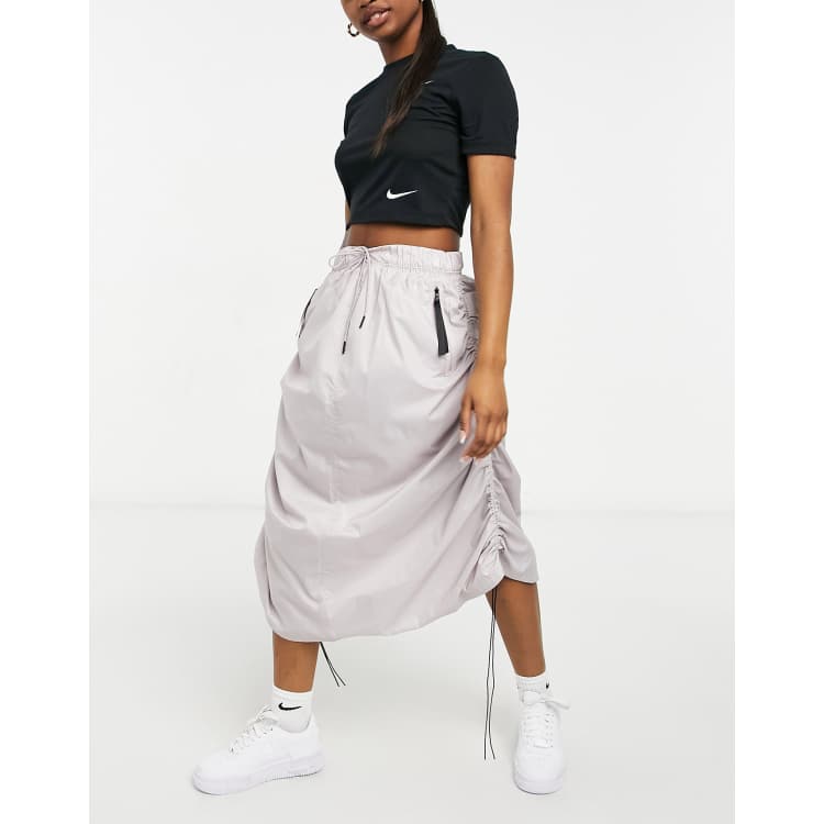 Falda tostada de Nike ASOS