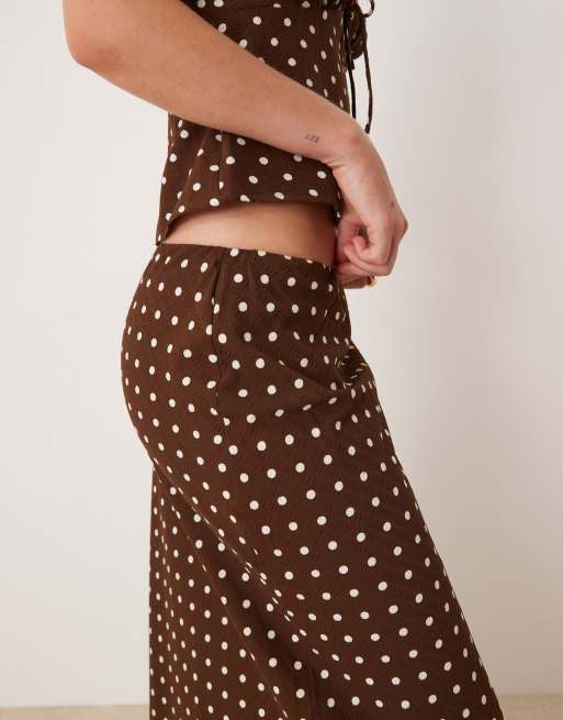 Falda lencera larga marrón con estampado de lunares de Kiss The Sky, 5 de 5
