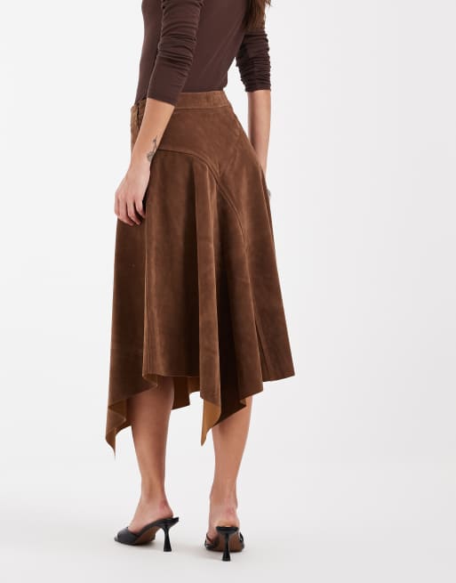 falda midi asimétrica de ante sintético marrón, 5 de 5