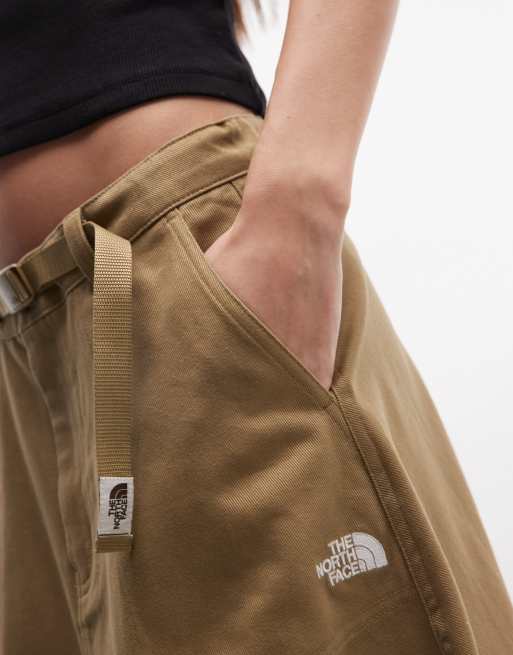Falda midi beis de sarga de The North Face, 2 de 5