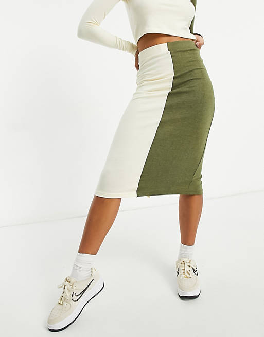 Falda midi caqui y color crudo con diseño en dos tonos de punto de Unique21