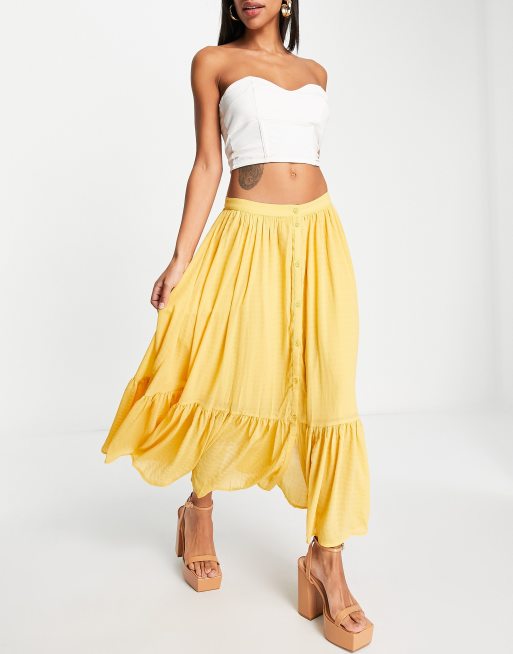 Falda midi color mostaza con bajo de volantes de French Connection