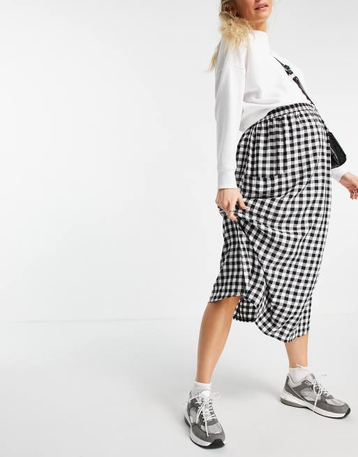 Falda midi con diseño a cuadros vichy y detalle de bolsillos de ASOS DESIGN Maternity, 4 de 4
